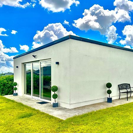 Kildare Luxury Suites Luaran gambar