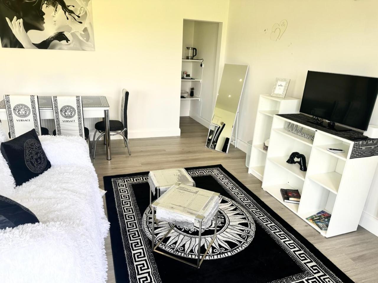 Kildare Luxury Suites Luaran gambar