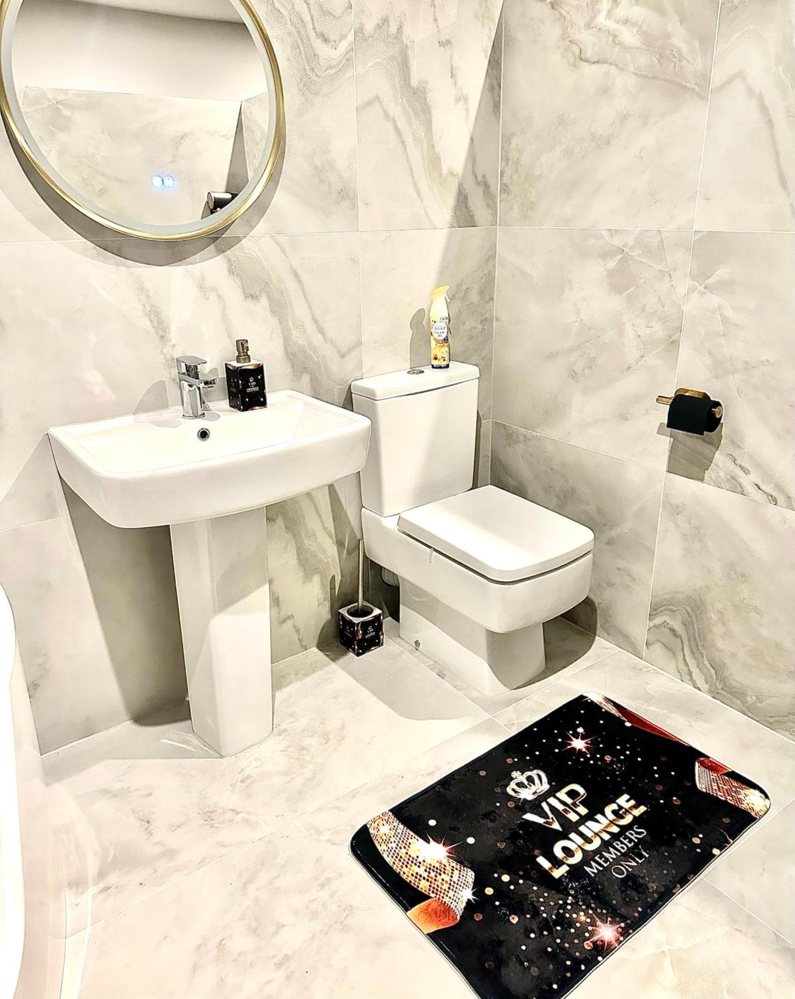 Kildare Luxury Suites Luaran gambar