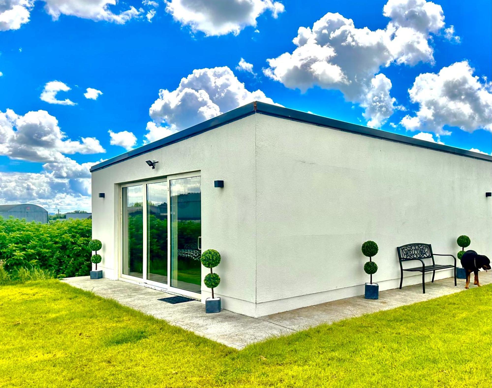 Kildare Luxury Suites Luaran gambar
